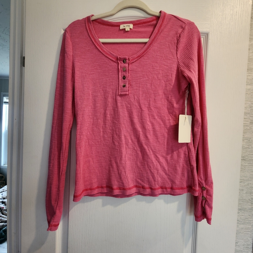 LA MIEL Vibrant Pink Textured Top